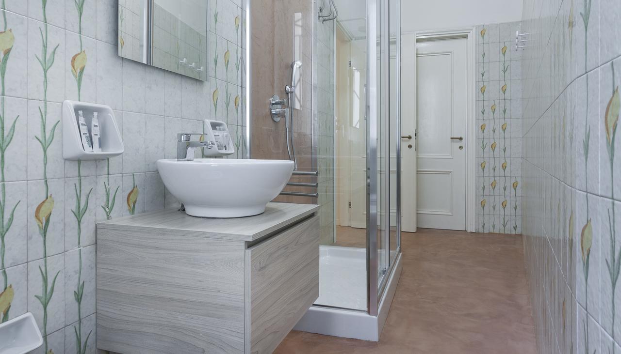 Italianway-Nerino Apartment มิลาน ภายนอก รูปภาพ