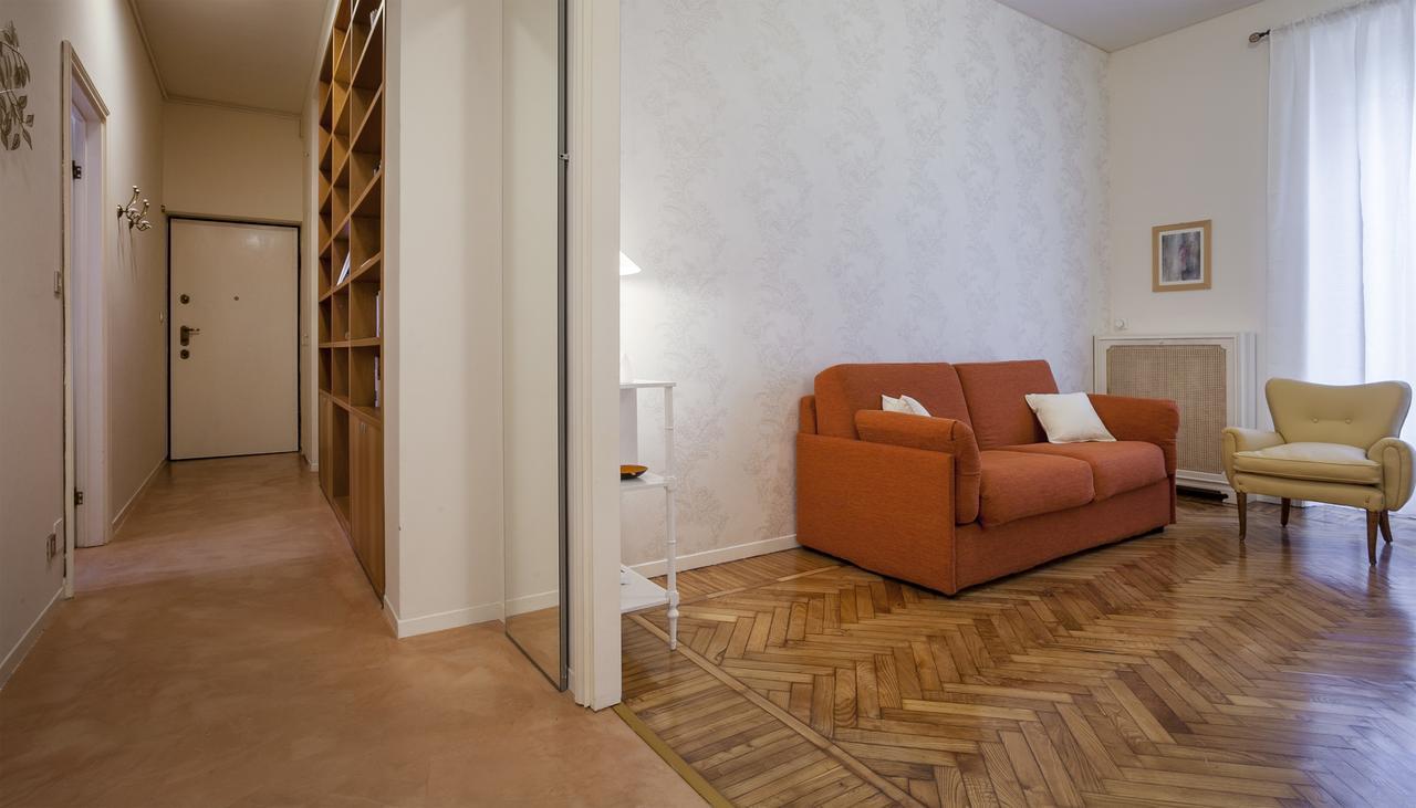 Italianway-Nerino Apartment มิลาน ภายนอก รูปภาพ