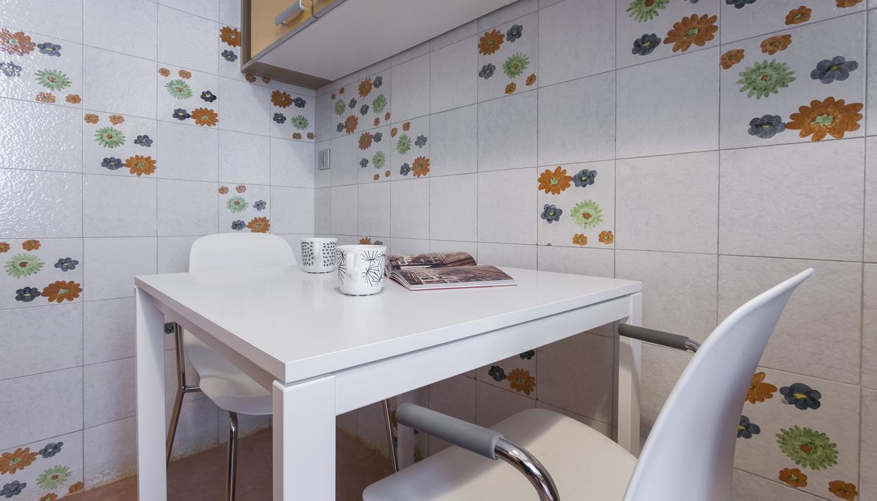 Italianway-Nerino Apartment มิลาน ภายนอก รูปภาพ